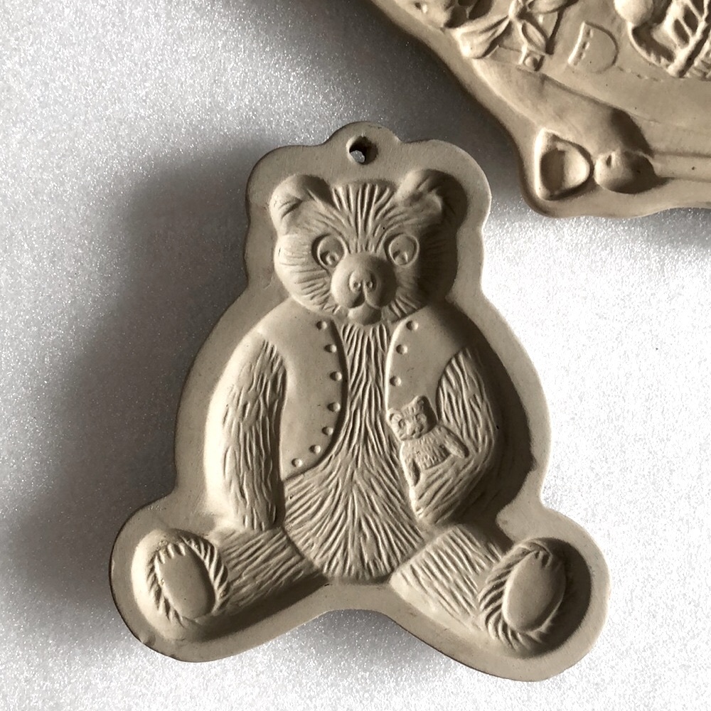 Brown Bag Cookie Art, shortbread molds, Bear 1984, Rabbit 1992 Hill Design
